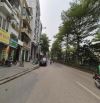 Chính chủ bán miếng đất mặt phố Bưởi , vị trí đẹp nhất phố, mặt tiền 4m, giá rẻ quá!