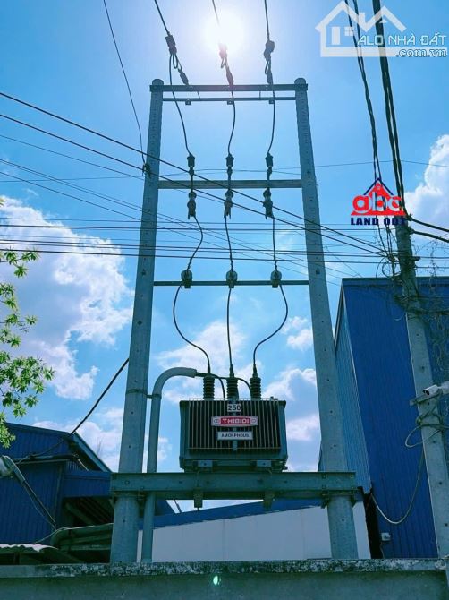 X038 ➡️Bán nhà Xưởng  Full SKC gần 4000m2 hố nai - đồng nai 👉  chỉ 29,9 tỷ