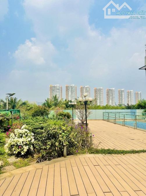 Chuyển nhượng Căn hộ Diamond Íland- Đảo Kim Cương, 757m2 - 2 tầng, 5PN, 85 tỷ.