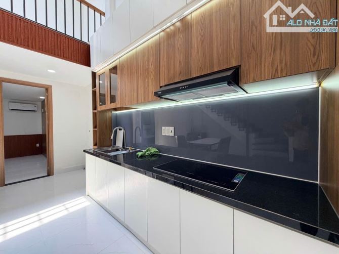 CHỈ VỚI 4 TỶ – NHÀ NGAY HÀNG XANH – GIÁ HIẾM TRONG KHU - SHR - FULL NT - 60M2 - 1