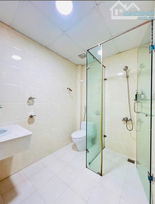 Cho thuê khách sạn 38 phòng Nam Kỳ Khởi Nghĩa phòng mới - 2
