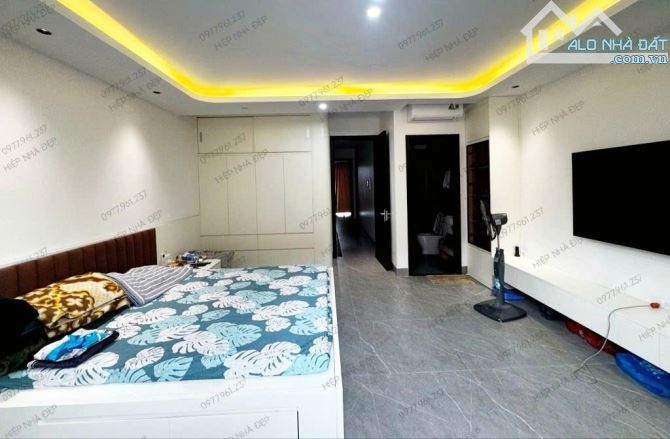 BÁN NHÀ MAI DỊCH 71m2 × 6T THANG MÁY × MT 5m. 2 Ô TÔ TRÁNH ĐỖ + VỈA HÈ + LÔ GÓC + V.PHÒNG