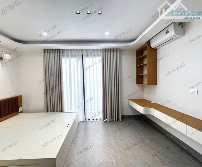 BÁN NHÀ MAI DỊCH 71m2 × 6T THANG MÁY × MT 5m. 2 Ô TÔ TRÁNH ĐỖ + VỈA HÈ + LÔ GÓC + V.PHÒNG