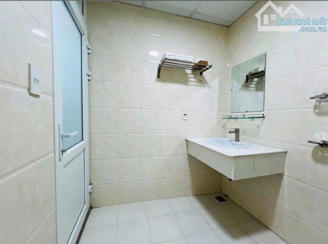Cho thuê khách sạn 38 phòng Nam Kỳ Khởi Nghĩa phòng mới - 4