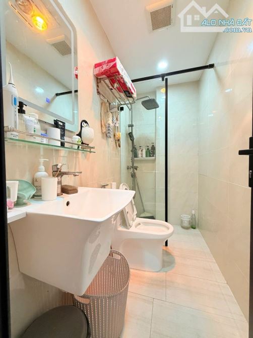 PHÂN LÔ PHAN VĂN TRƯỜNG, ĐH SƯ PHẠM, 2 MẶT TIỀN OTO NGÕ THÔNG KINH DOANH, 42m 6 Tầng 17 Tỷ