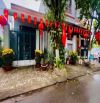 Nhà Hoà Xuân, MT đường Đô Đốc Tuyết vị trí tiếp giáp 2 công viên lớn