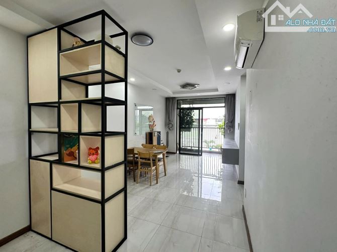 Bán gấp Căn Góc 2PN CC Himlam Phú An Q9, SHR View Land mark đầy đủ nội thất