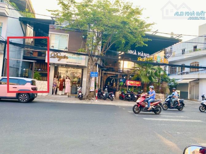 Bán đất mặt tiền Trần Nhật Duật 72m2 ngang4.35m giá 13.5tỷ - 1