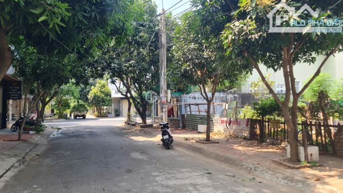 (GIÁ ĐẦU TƯ) BÁN LÔ ĐẤT BIỆT THỰ KHU ĐÔ THỊ CHÍ LINH VŨNG TÀU 356m2 GIÁ CHỈ 67.5 Tr/M2. - 1