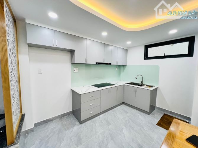 NHÀ MỚI XÂY 5 TẦNG CÓ THANG MÁY NỘI THẤT CAO CẤP KHU VIP GÒ VẤP – GIÁ 13.5 - 2