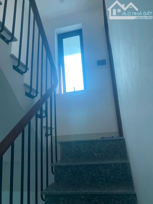 Bán nhà hộ anh chị, Trích Sài 35m 5 tầng, kinh doanh ngõ thông, hơn 9 tỷ