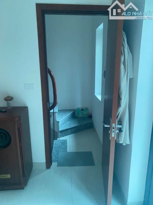 Bán nhà hộ anh chị, Trích Sài 35m 5 tầng, kinh doanh ngõ thông, hơn 9 tỷ