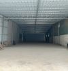 Cho thuê kho 300m2, sát KCN Phú Nghĩa, Chúc Sơn, xe 8 tấn đỗ, 10 triệu/tháng