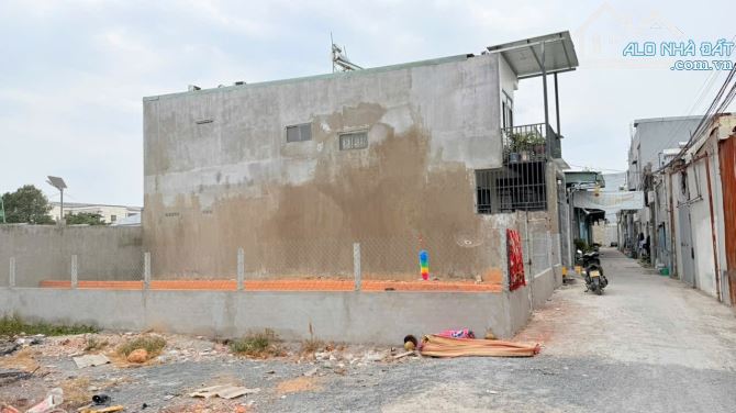 Đất gần ngã tư Chiêu Liêu, phường Tân Đông Hiệp, TP Dĩ An - 1
