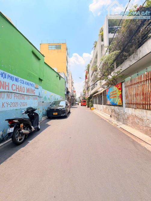 Bán căn góc 2 Mặt tiền 11 Nguyễn Hữu Tiến, Tây Thạnh, Tân Phú. 9mx18m - Cấp 4 giá 25 tỷ - 1