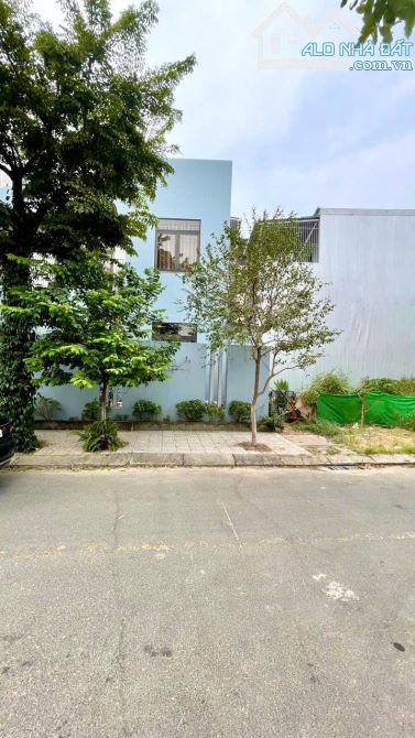 BÁN ĐẤT TẶNG NHÀ CẤP 4 MẶT TIỀN - HOÀ PHÚ 5, P. HOÀ KHÁNH, TP. ĐÀ NẴNG - 2