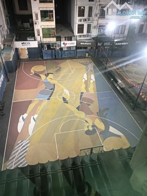 Bán nhà mặt phố Hoàng hoa thám, đoạn cuối phố