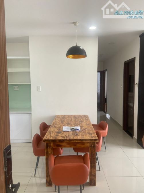 Chính chủ cho thuê western capital Quận 6 - 8