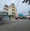 Cho thuê nhà 4x20 3 lầu, 1 sân thượng, hẻm xe tải, sát mặt tiền Nguyễn Tất Thành