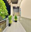 - NGAY SIÊU THỊ EMART - GẦN 70M2 - 3 TẦNG MỚI, 4 PHÒNG, 3 WC - VÀI BƯỚC RA MẶT TIỀN -  🏡D