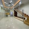 Gấp!!! bán nhà 4 tầng sân thượng, 100m2 sử dụng, hẻm rộng Bình Đông