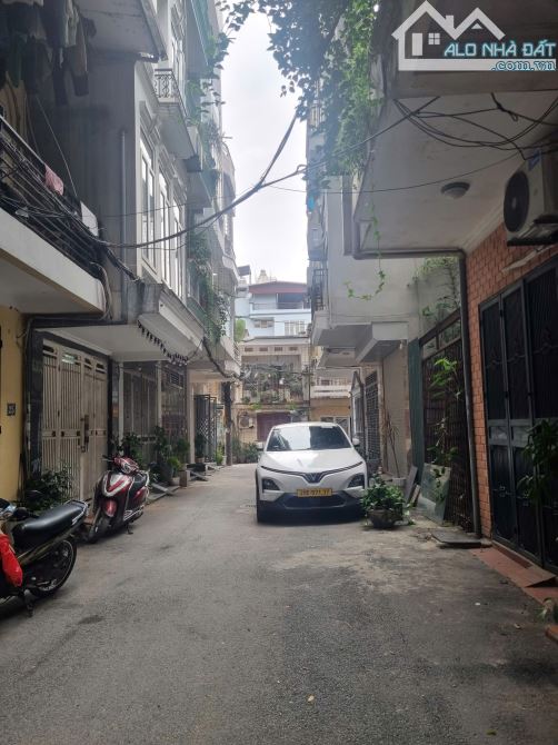 Đất khương Trung 38m2, MT3.8m ô tô tránh thoải mái giá 11.8 tỷ hiếm Thanh Xuân
