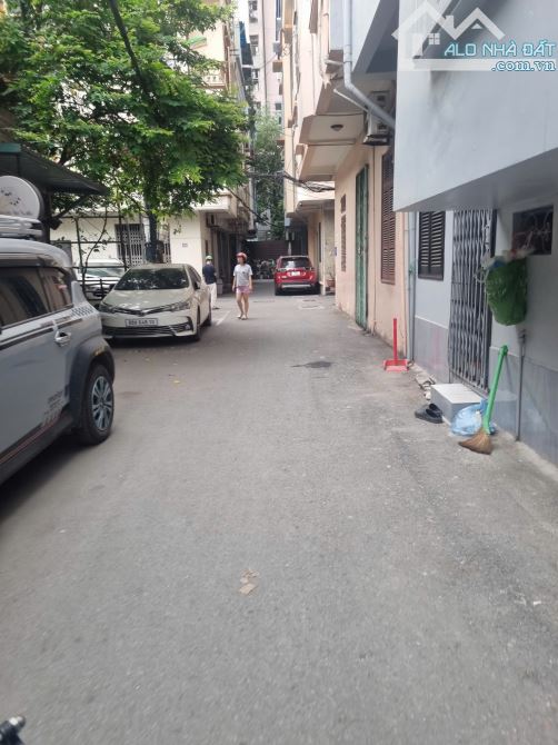 Đất khương Trung 38m2, MT3.8m ô tô tránh thoải mái giá 11.8 tỷ hiếm Thanh Xuân - 1