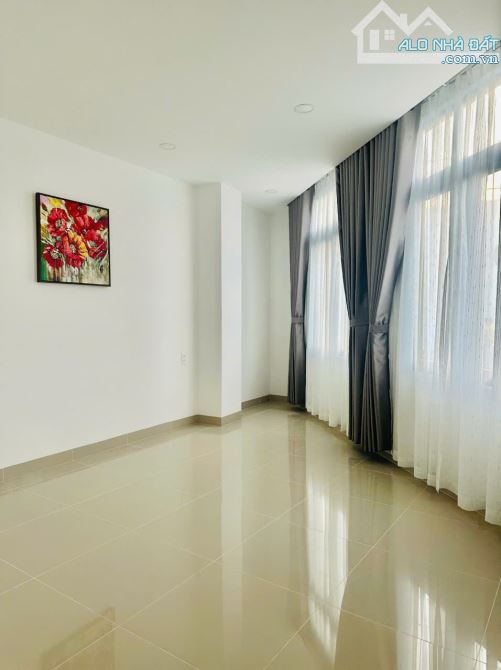 Bán Căn góc 2 mặt tiền 5 tầng vị trí trung tâm đường Âu Cơ- Lê Chân ô thang máy rộng - 13