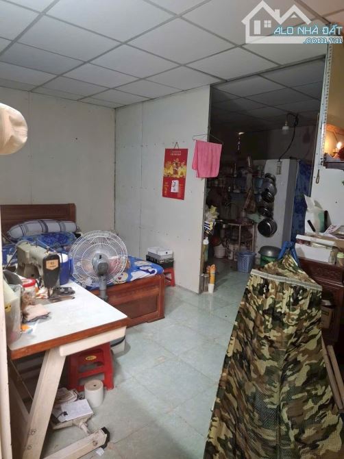 NHÀ VI BẰNG 80M2 CÓ 4 PHÒNG TRỌ - CẠNH BỆNH ĐA KHOA THỦ ĐỨC - TRƯỜNG THPT LINH TRUNG - 2