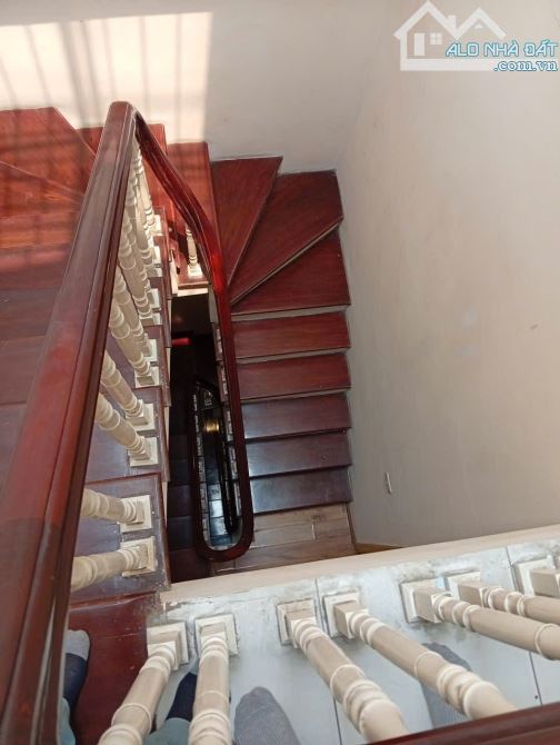 Bán nhà Đào Tấn 56m2, dân xây chắc chắn, 2 thoáng, sổ phân lô gần phố giá chỉ 10,5 tỷ