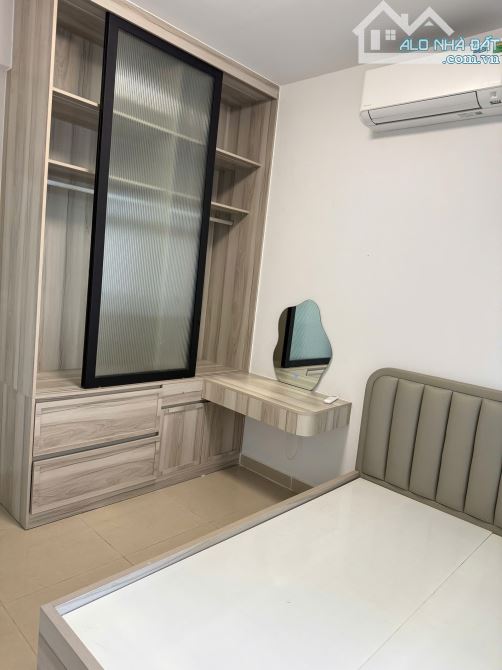 Căn hộ quận 7, 3pn, shr, nhà đẹp thoáng mát, nhận nhà ngay. - 8