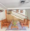 - Bán nhà 2 tầng đường Phong Bắc 9, Hòa Thọ Đông, Cẩm Lệ, DT 100M2 – Giá 5.8  Tỷ TL.