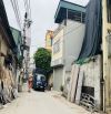 9.6 tỷ nhà 47m² mặt đường ô tô tải tránh Thanh Trì, mặt tiền 4.1m