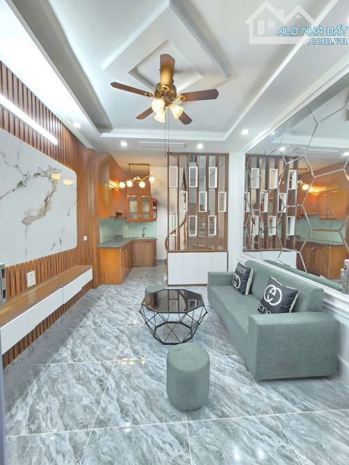 Hơn 6 tỷ sở hữu ngay căn nhà mới đẹp tại Thanh Lân Thanh Đàm Vĩnh Hưng