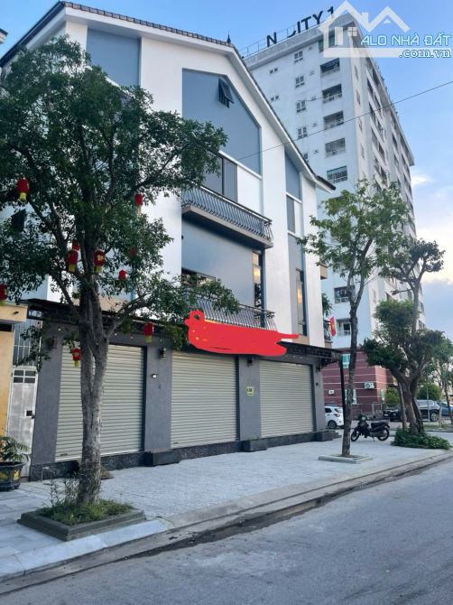 Cho thuê tầng 1 ,căn góc, dãy biệt thự,  2 mặt tiền, vị trí đẹp tại TP Vinh, Nghệ An