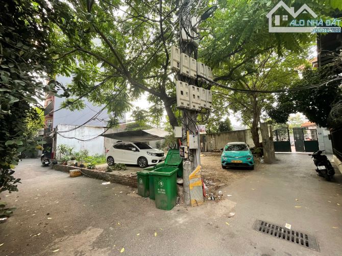 Bán đất Tô Ngọc Vân oto vào 121m mt 6m, giá đầu tư 350tr/m