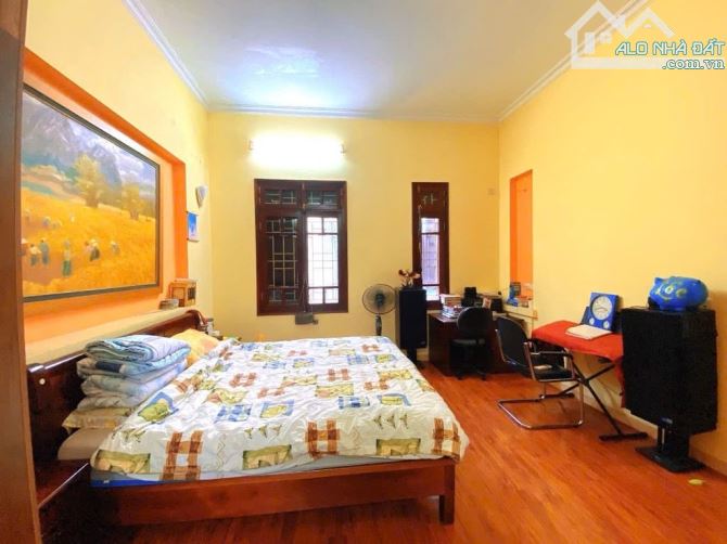 NHÀ 2 MẶT THOÁNG TRƯỚC SAU,  NGÕ Ô TÔ TRÁNH, THÔNG, KINH DOANH, SÁT HỒ TÂY Ở SƯỚNG.