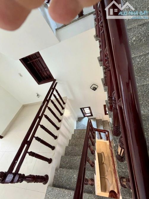 ✅Cho thuê nhà 3 tầng mặt tiền Hàn Mặc Tử✅Nhà full nội thất nằm cạnh sông khí hậu mát mẻ - 4