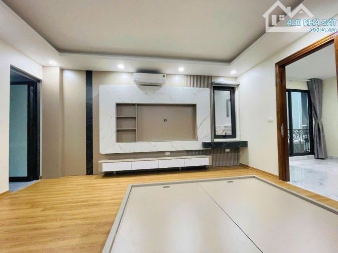 BÁN NHÀ ĐỘI CẤN BA ĐÌNH 40M 6 TẦNG THANG MÁY NHÀ MỚI ĐẸP LONG LANH FULL NỘI THẤT CHỈ 14.6