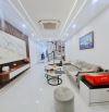 Liễu Giai - Văn Cao 43m2 - xây dựng 5 tầng thang máy, chưa đến 15m ra mặt phố. Giá 16.8 tỷ