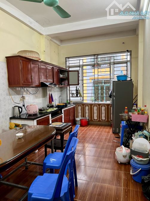 Bán nhà Kim Mã 48m2, dân xây chắc chắn, 2 mặt ngõ, lắp được thang máy giá chỉ 9,2 tỷ