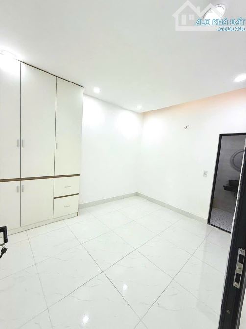 MẶT TIỀN NGUYỄN THỊ PHA – NHÀ ĐẸP NỞ HẬU, KINH DOANH CỰC ĐỈNH - 2