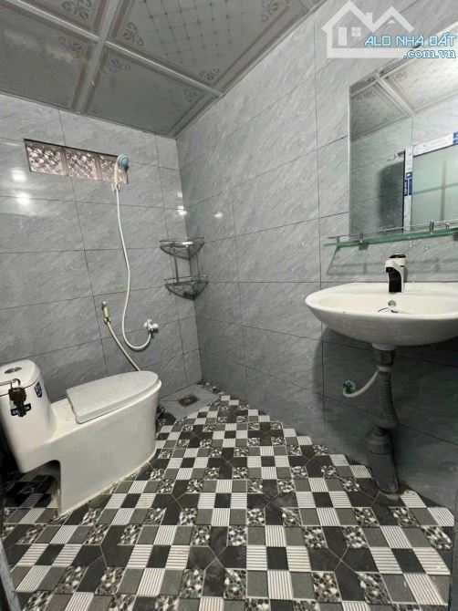 Hạ giá bán gấp dãy trọ 7 P-1Kiot ở gần KCN Tân Phú Trung 157m2 -SHR - Giá chỉ 1 tỉ 150tr - 5