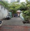 Bán nhà đường Phan Tôn cách đường lớn xe hơi 15 năm , giá chưa tới 6 đồng , có dòng tiềthu