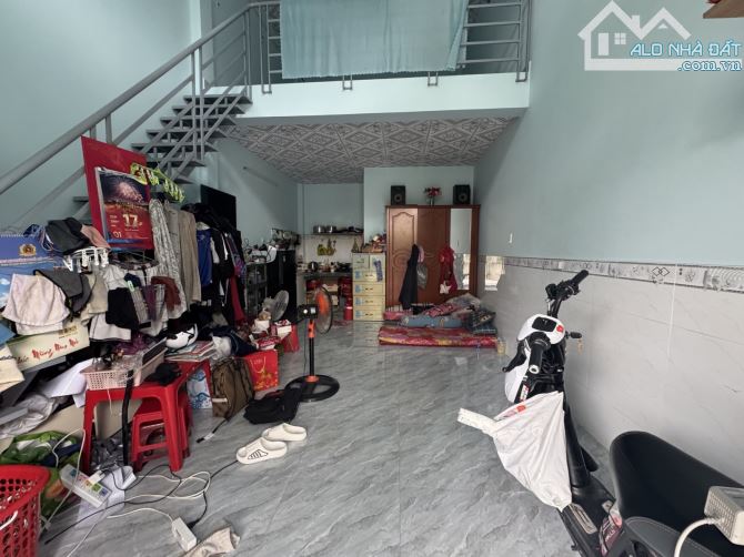Nhà sát mặt tiền đặng thúc vịnh - hóc môn