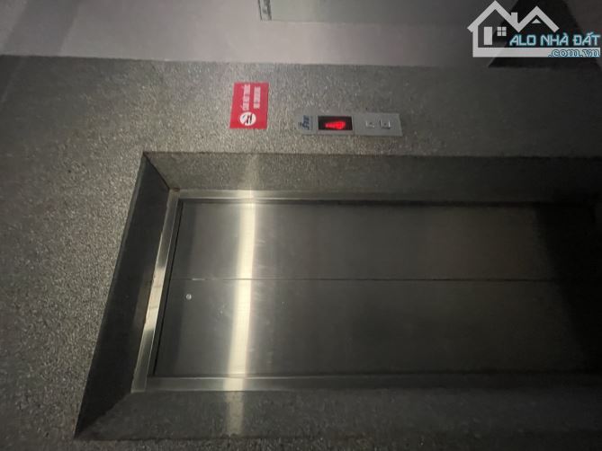 BÁN TOÀ KHÁCH SẠN VIP ĐƯỜNG HÀ BỔNG – ĐƯỜNG 7M5 – DÒNG TIỀN CHẠY ĐỀU MỖI NGÀY