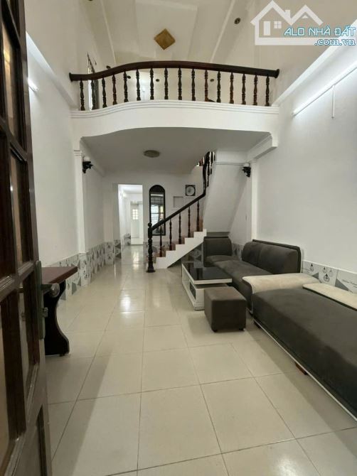 Nhà 3 phòng ngủ – 3 máy lạnh – Gần cầu Quang Trung - 1