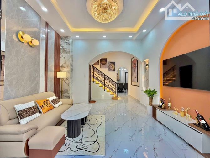 Bán Nhà Phú Nhuận - Phan Đình Phùng - Sát Hẻm Xe Hơi - Gần Quận 1 - 4 Tầng 52m2 - 1