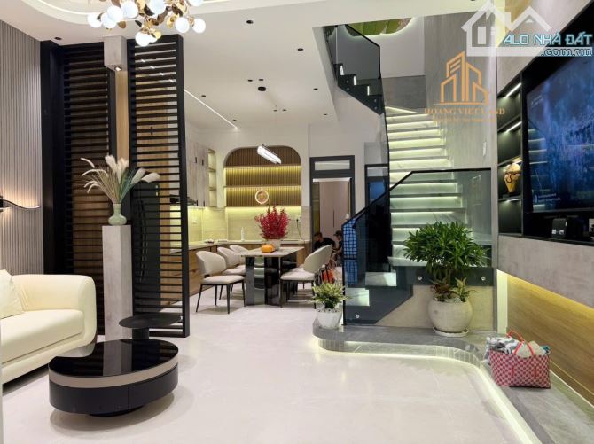 NHÀ MÊ ĐẸP HẺM NGÔ QUYỀN - NGAY CHỢ TÂN AN - DT:5x17m - GIÁ: 8 TỶ 350 - 12