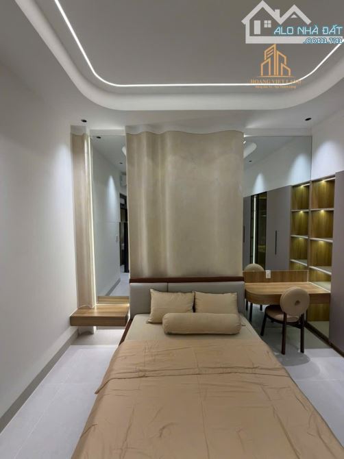 NHÀ MÊ ĐẸP HẺM NGÔ QUYỀN - NGAY CHỢ TÂN AN - DT:5x17m - GIÁ: 8 TỶ 350 - 4